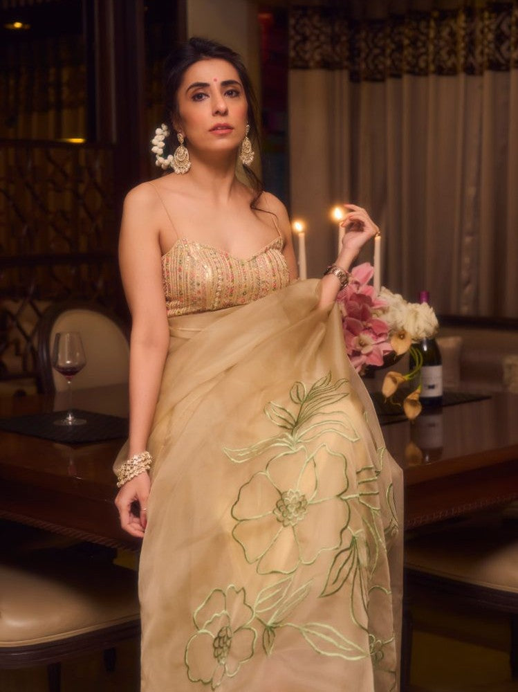 Elora - Saree with Floral Embroidery