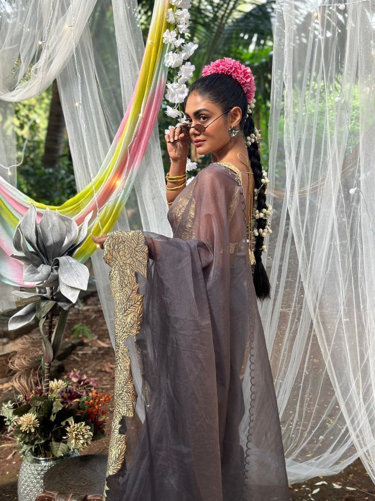 Pushp Saree