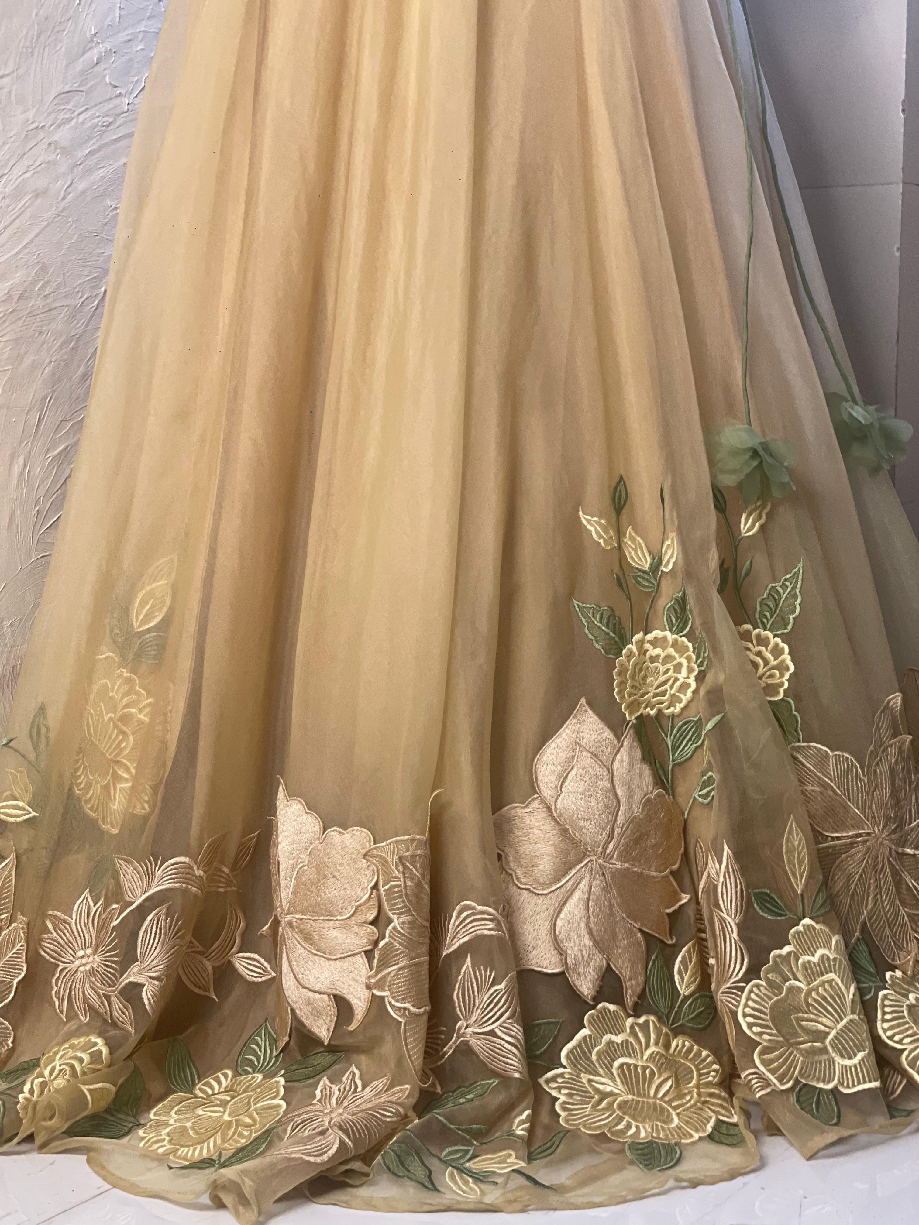 Aruna - Lehenga set